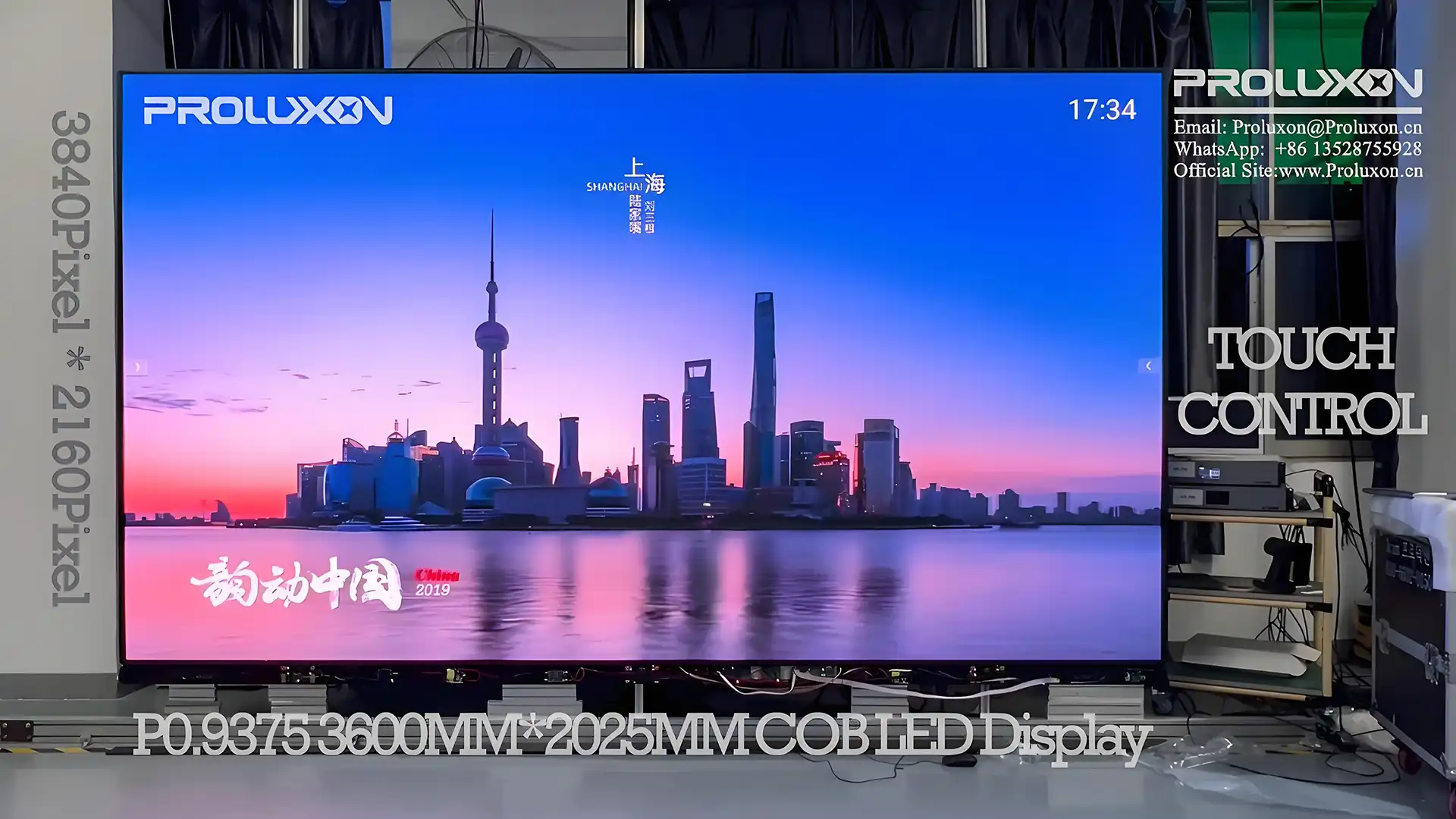 COB FINE PITCH LED WALL DISPLAYS